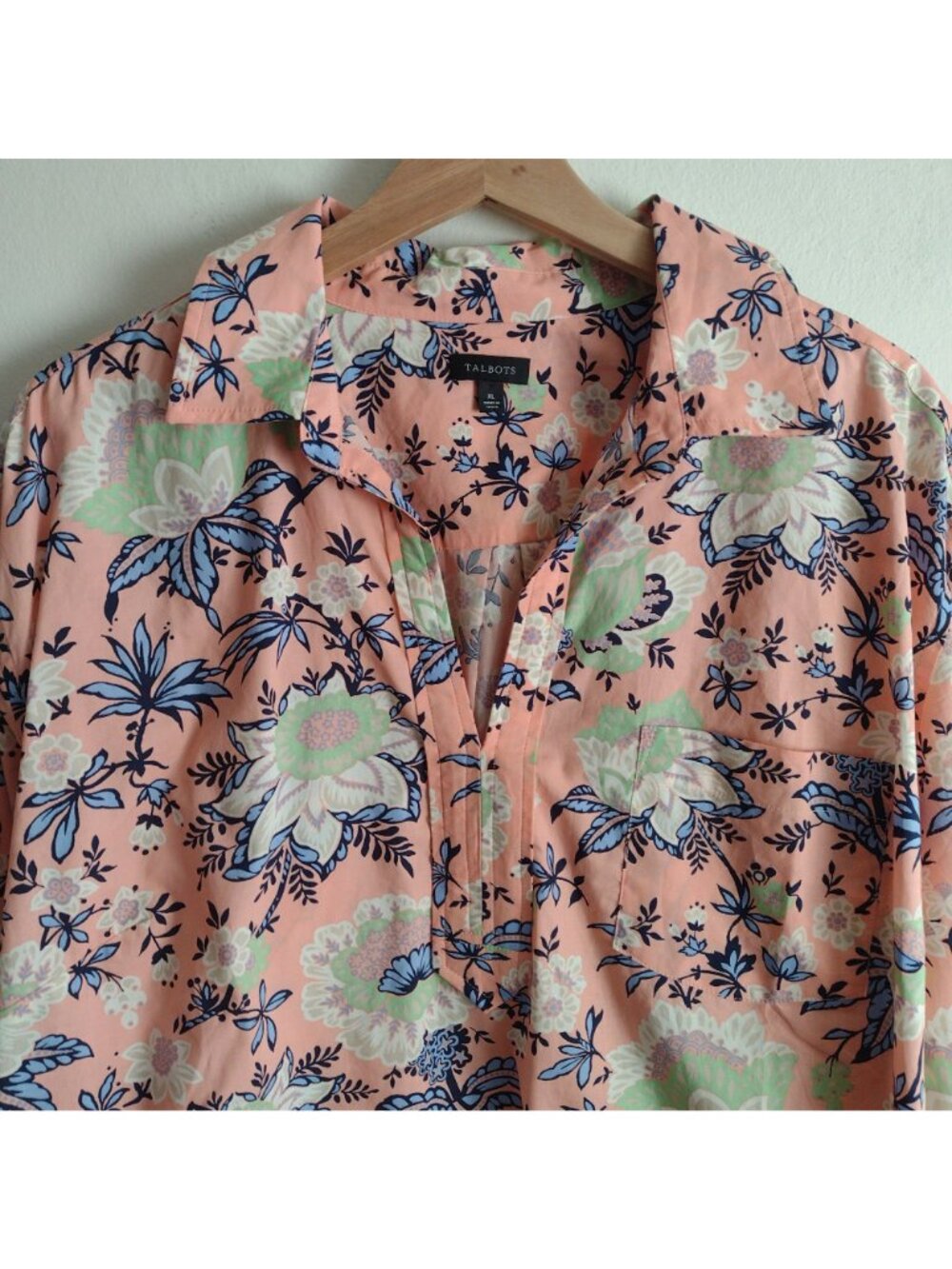 Talbots Printed Popover Blouse XL Salmon Pink Floral Cotton Relaxed Fit Top - Picture 3 of 10